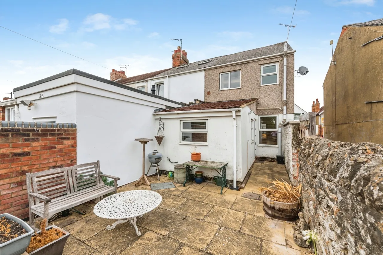 Ferndale Road, Swindon, Wiltshire, SN2, photo 7
