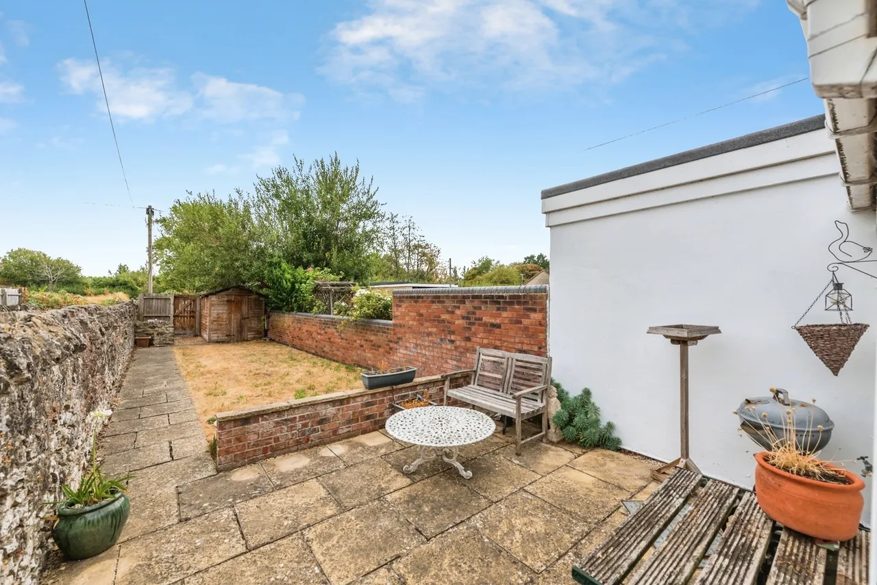 Ferndale Road, Swindon, Wiltshire, SN2, photo 6