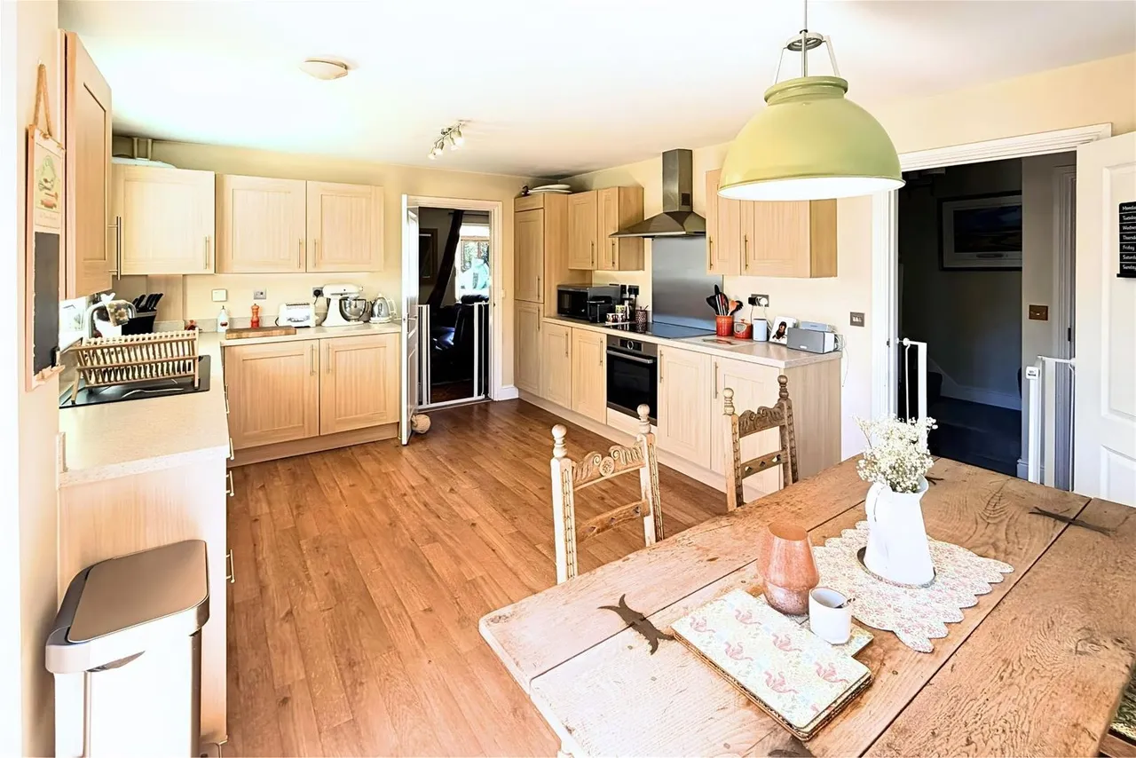Trinity Fields, Horsham, West Sussex RH13 6GH, photo 8