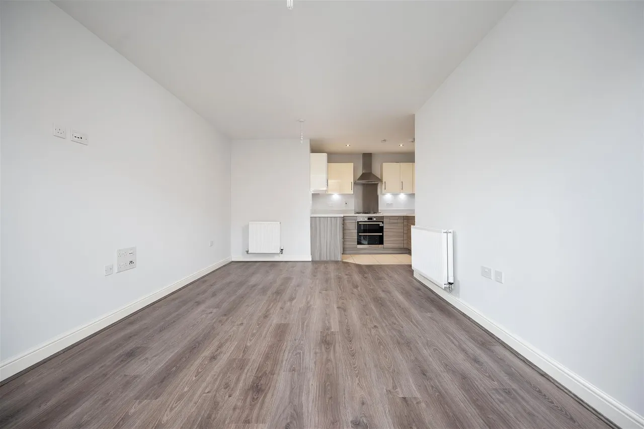 Otter Way, Yiewsley, UB7, photo 3