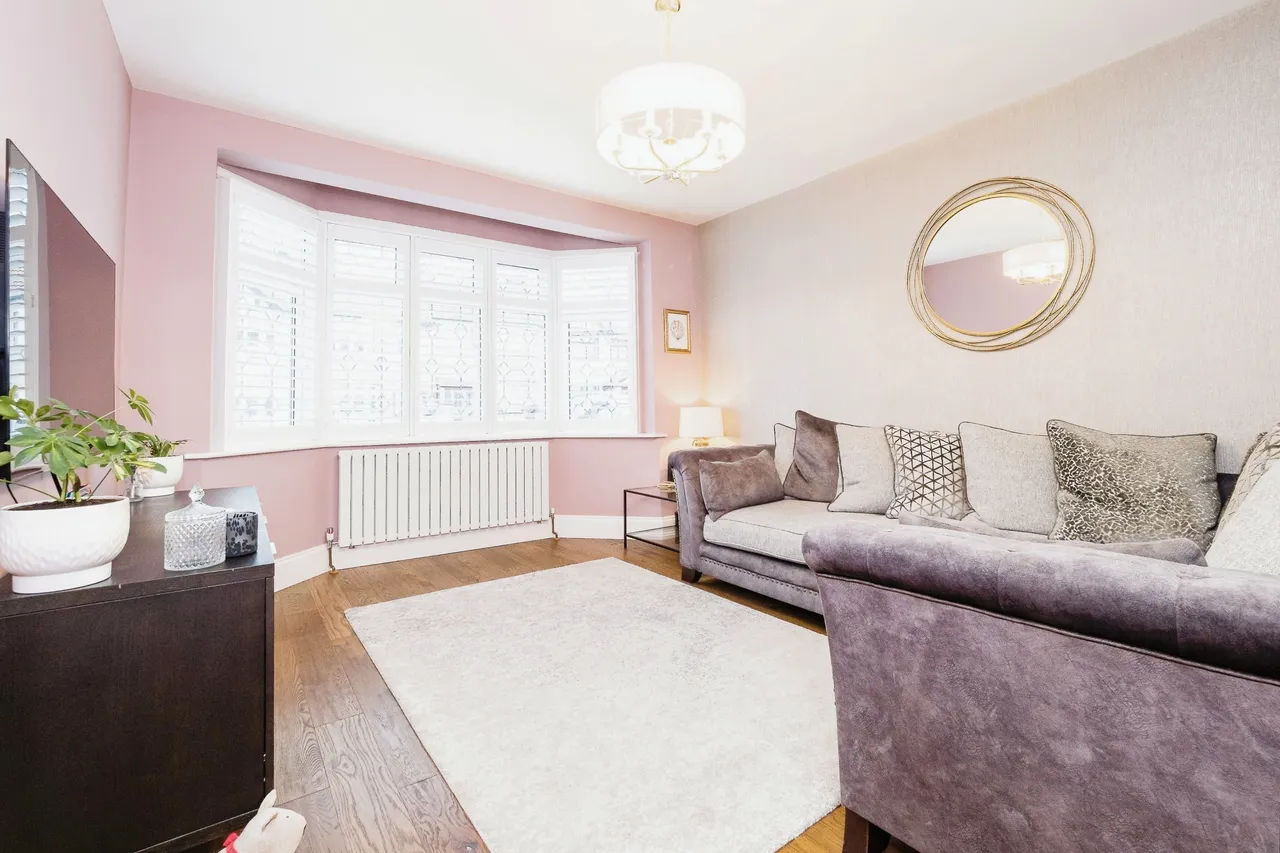 Mendip Road, Hornchurch, photo 7