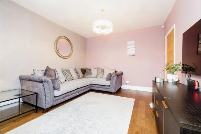 Mendip Road, Hornchurch, photo 6