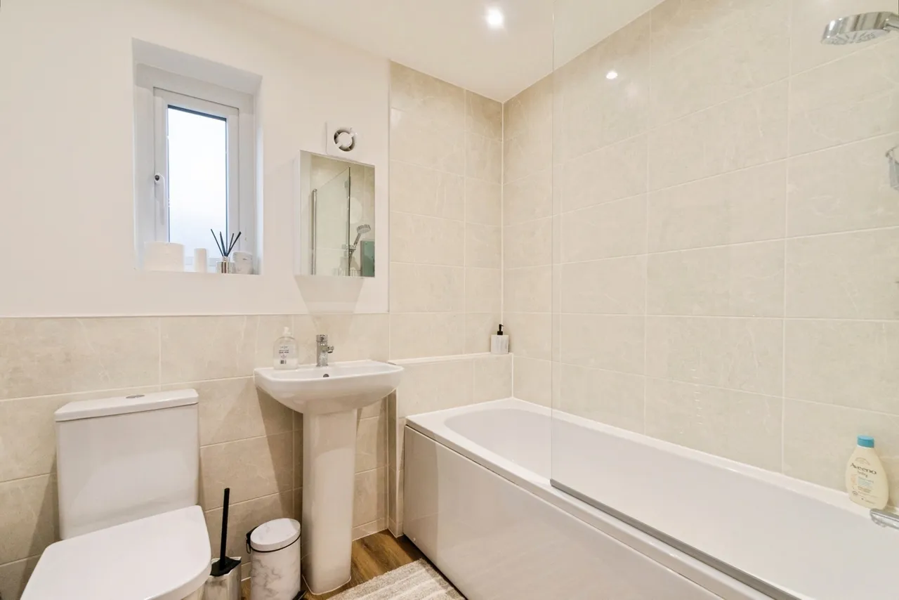 Oxleaze Reen Road, Newport, NP19, photo 16