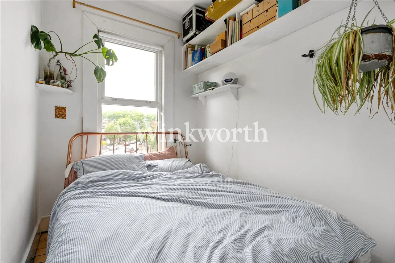 St. John's Road, London, N15, photo 8