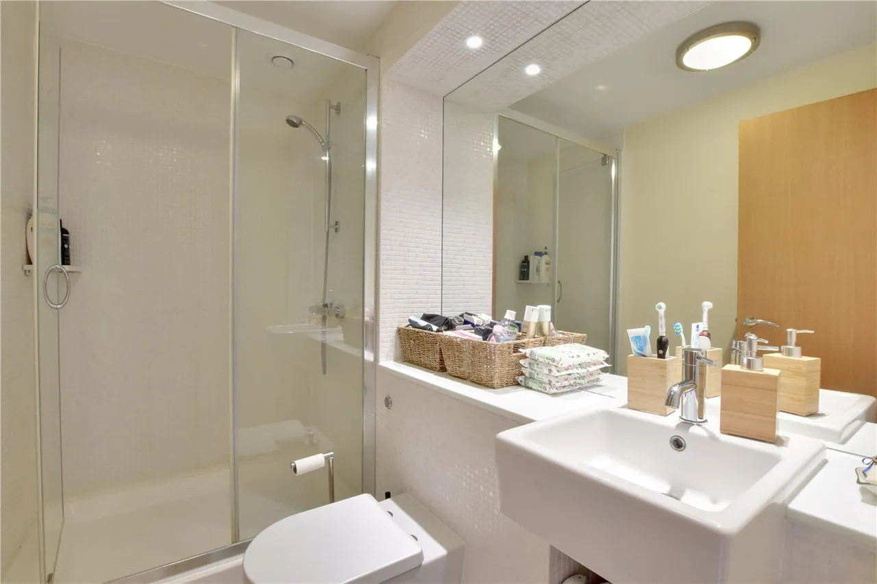 Hatfield House, Merryweather Place, Greenwich, London, SE10, photo 8