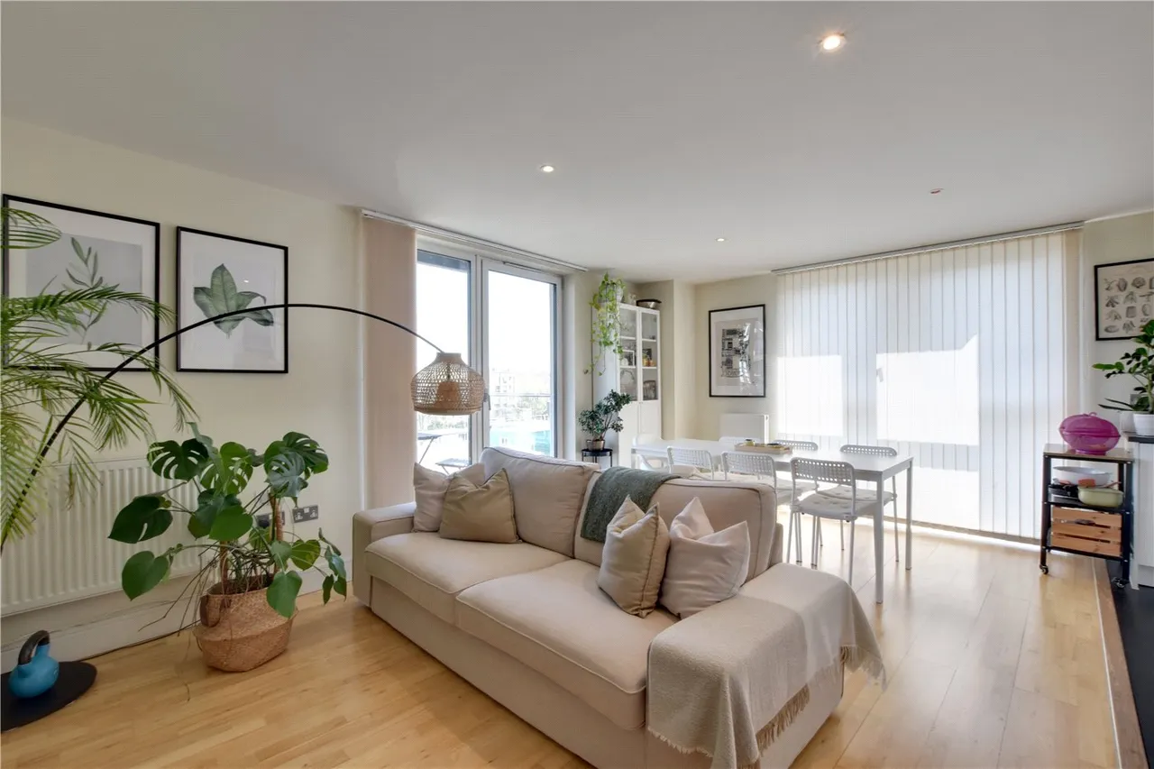 Hatfield House, Merryweather Place, Greenwich, London, SE10, photo 6