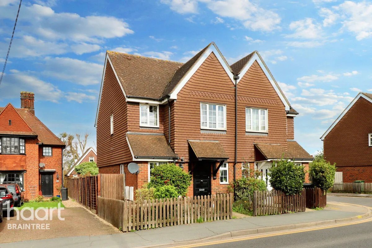 2 bed house for sale, Coggeshall Road, Braintree, CM7