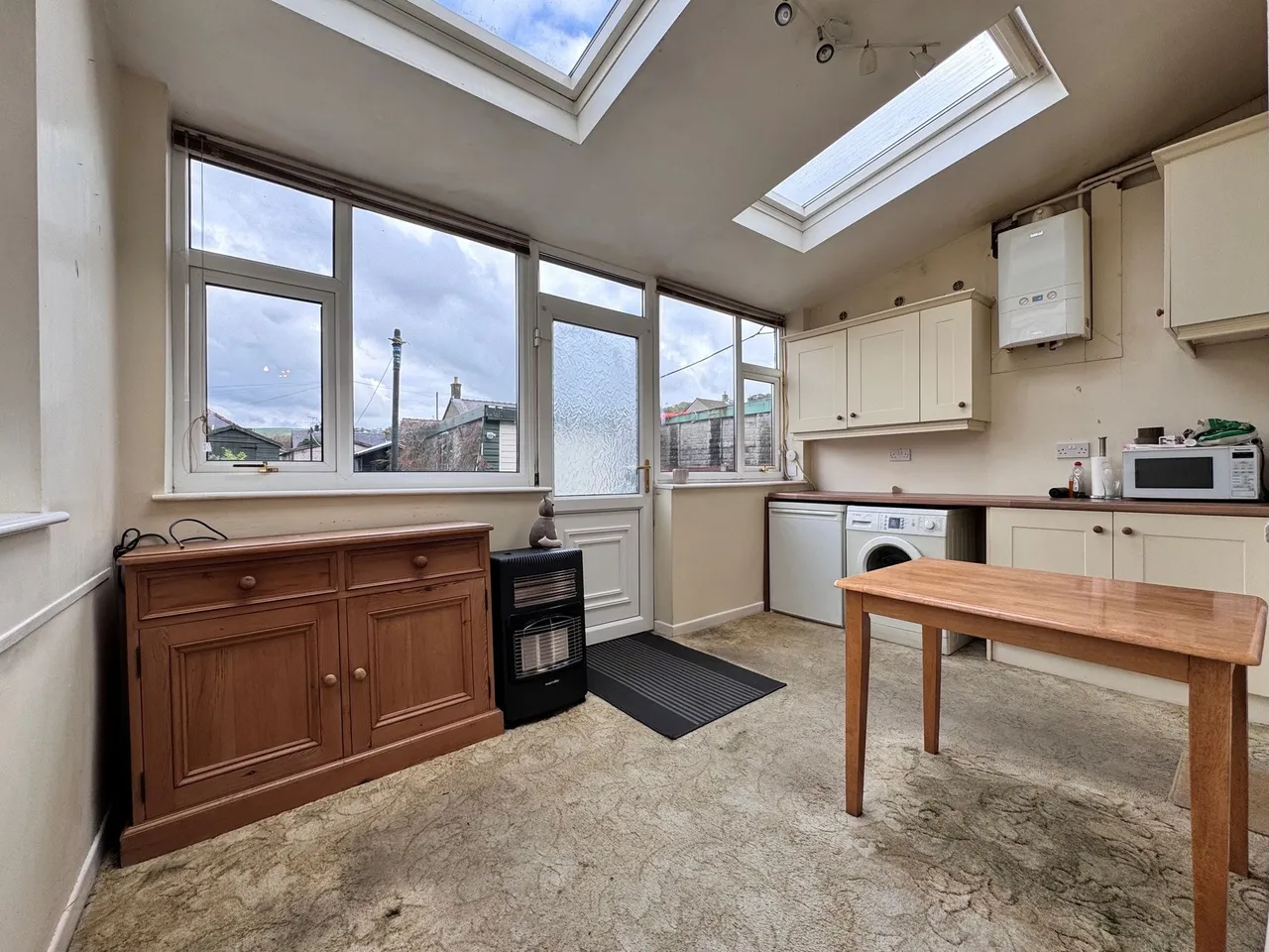 Warmbrook Road, High Peak, photo 11