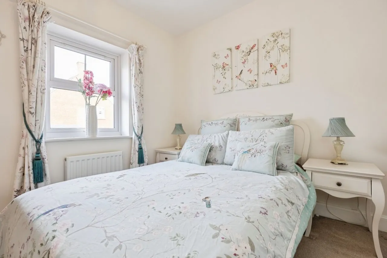 Lightning Lane, Castle Donington, DE74, photo 17