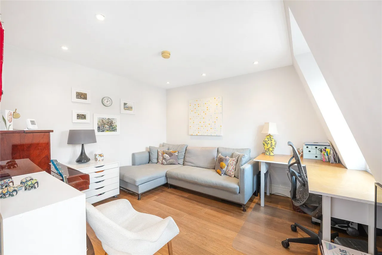 Sutherland Street, Pimlico, London, SW1V, photo 12