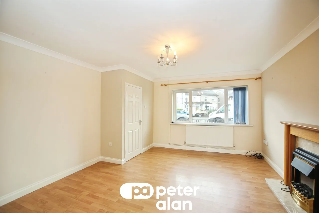 Hengoed Avenue, Hengoed, CF82, photo 4
