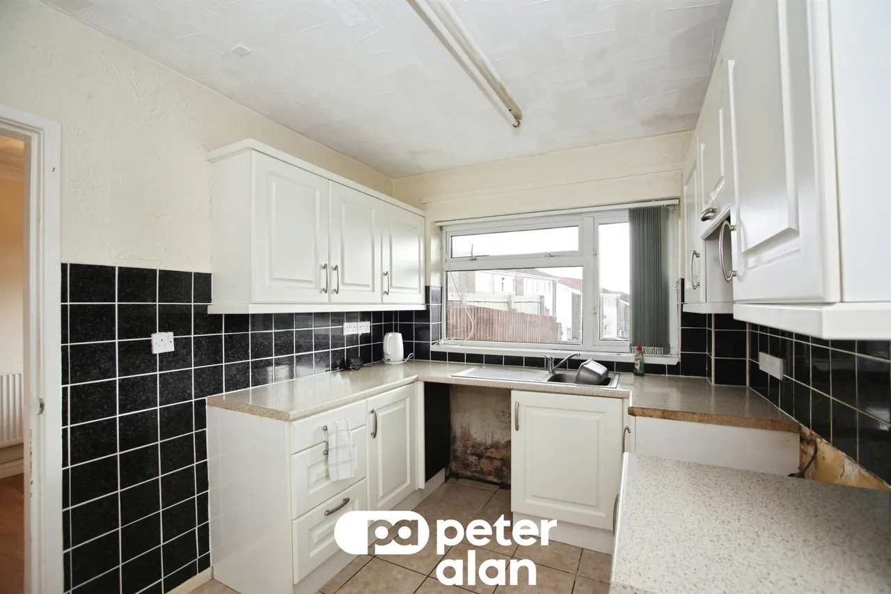 Hengoed Avenue, Hengoed, CF82, photo 7