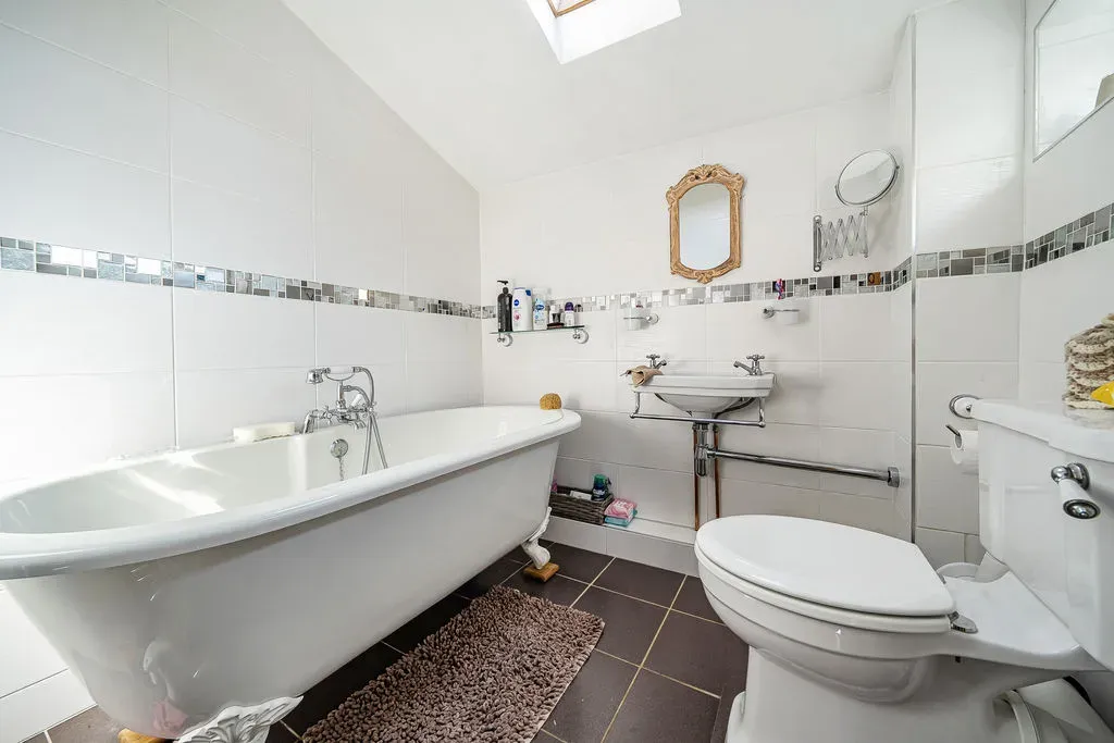 Brooklands Road, Bletchley, Milton Keynes, Buckinghamshire, MK2 2RH, photo 7