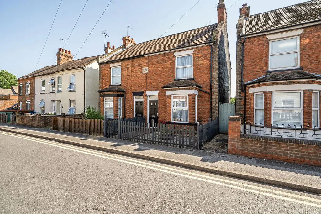 3 bed house for sale — Brooklands Road, Bletchley, Milton Keynes, Buckinghamshire, MK2 2RH