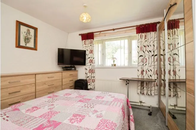 Hendre Farm Drive, Newport, NP19, photo 10