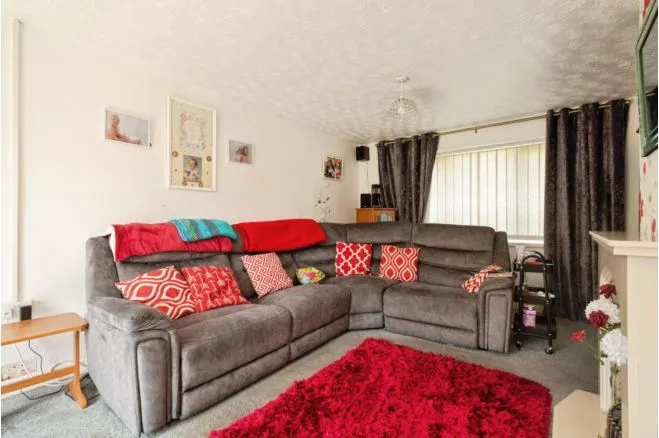 Hendre Farm Drive, Newport, NP19, photo 4
