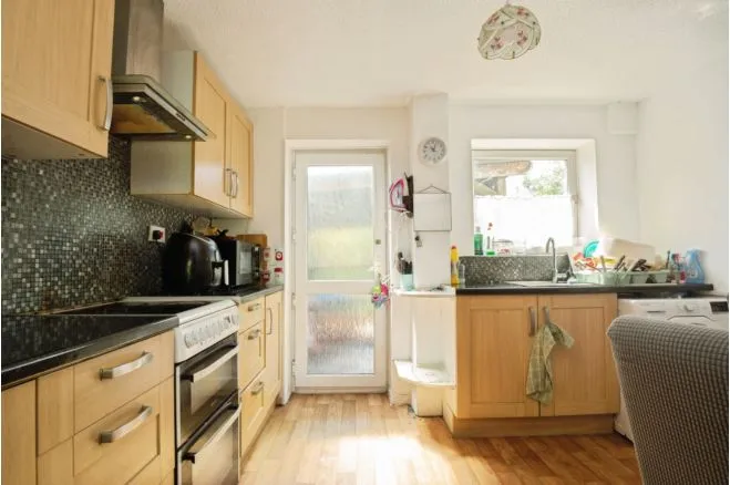 Hendre Farm Drive, Newport, NP19, photo 6