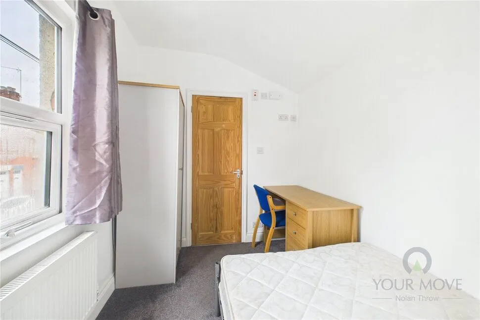 Victoria Road, Northampton, NN1, photo 2