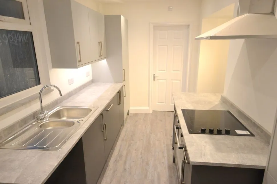 Victoria Road, Northampton, NN1, photo 5