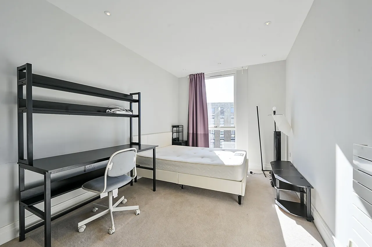 Kingston Upon Thames, KT2, photo 10