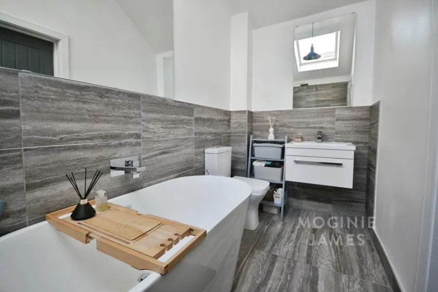 Dalcross Street, Roath, CF24, photo 11