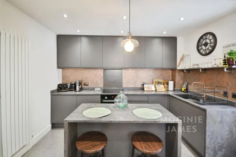 Dalcross Street, Roath, CF24, photo 3