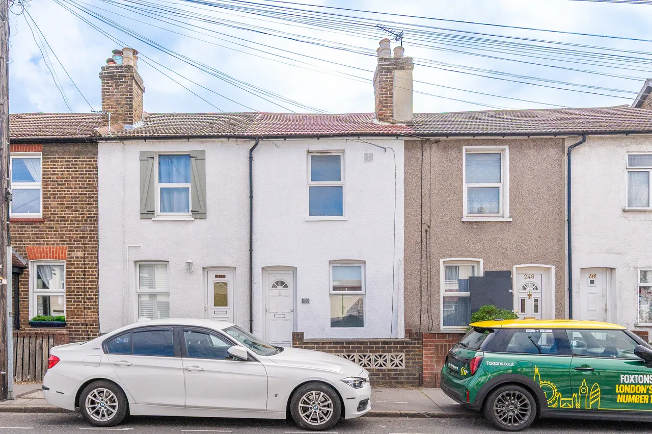 2 bed house for sale, Thornton Heath, CR7