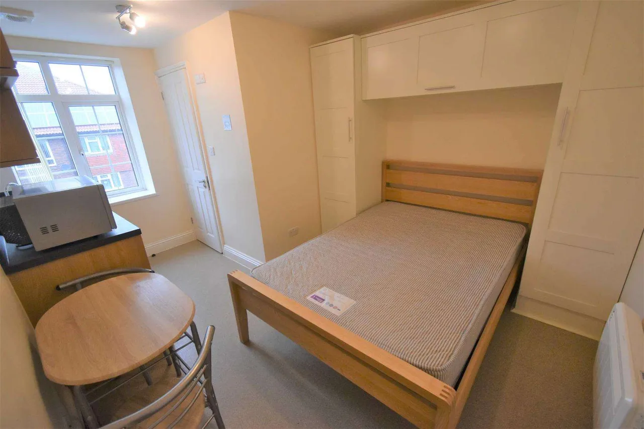 Highfield Road, Dartford, DA1, photo 2