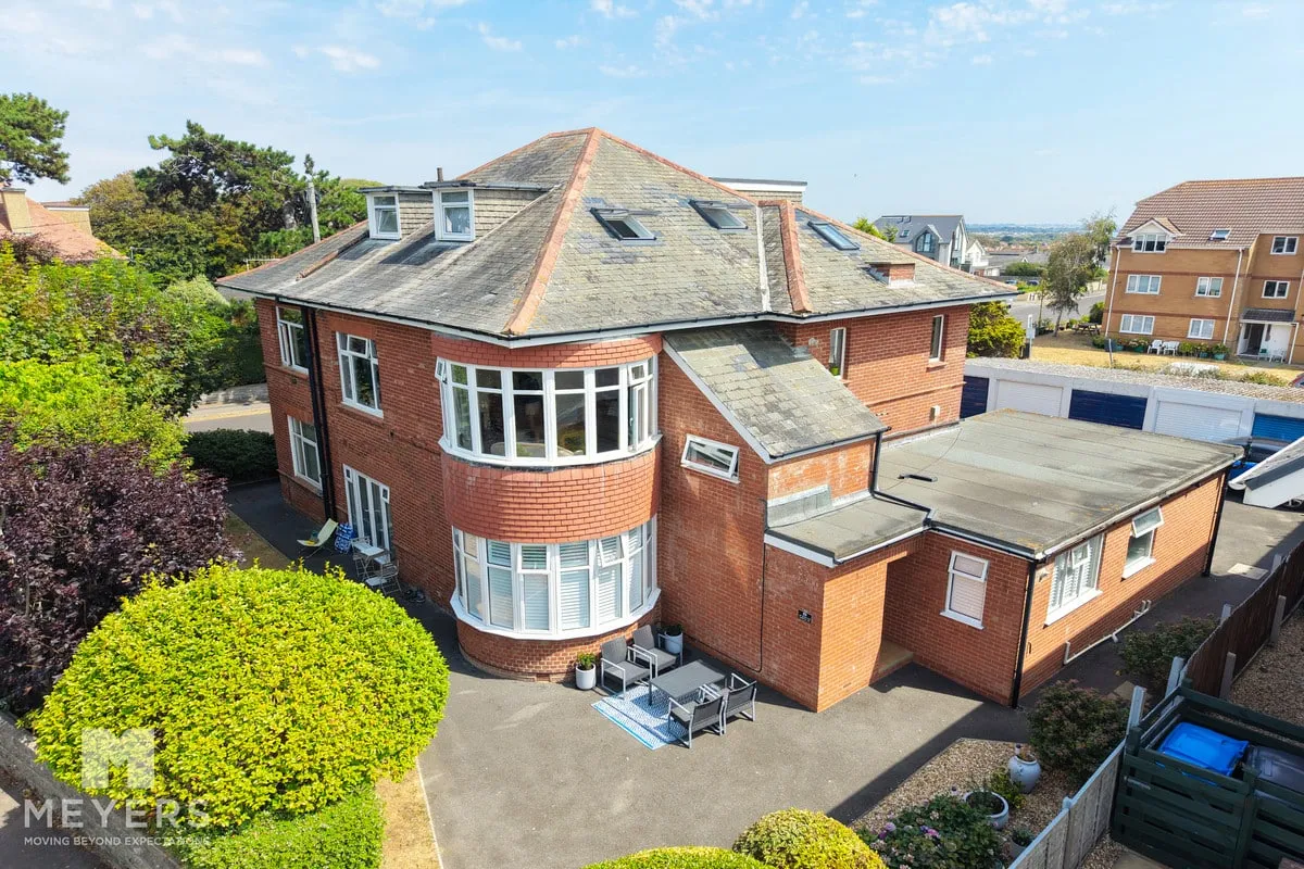 2 bed flat for sale, St. Catherines Road, Bournemouth, BH6