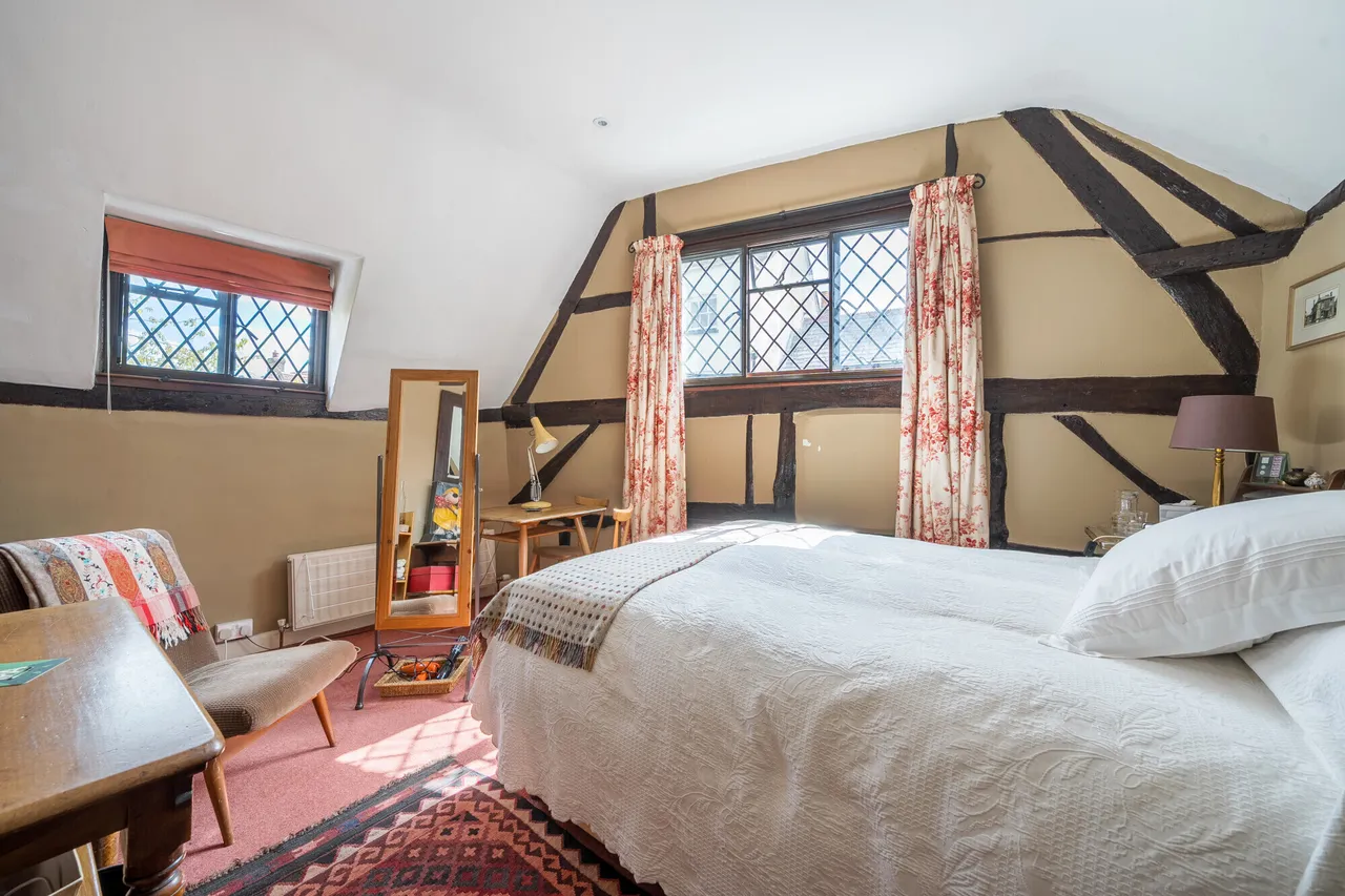 The Green, Marlborough, SN8, photo 11