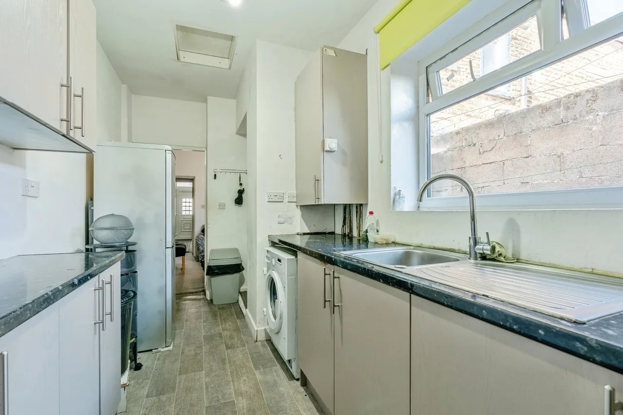 Rutland Street, Nelson, BB9, photo 9