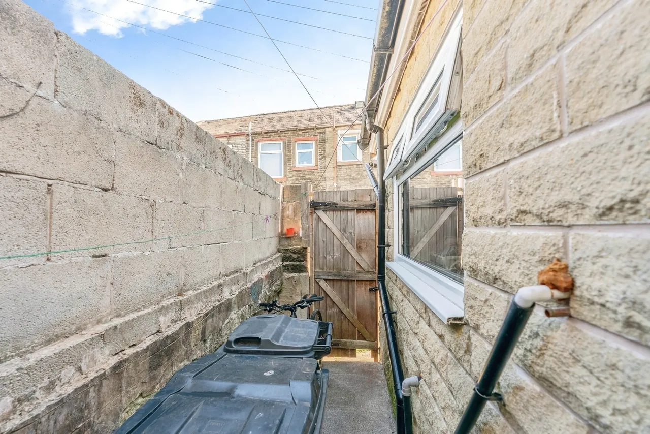 Rutland Street, Nelson, BB9, photo 12