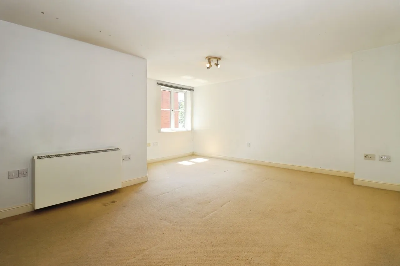 Springly Court, Grimsbury Road, Bristol, BS15, photo 3