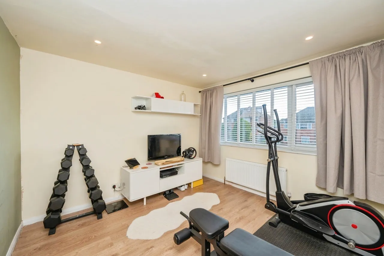 Primley Avenue, Tamworth, B77, photo 8