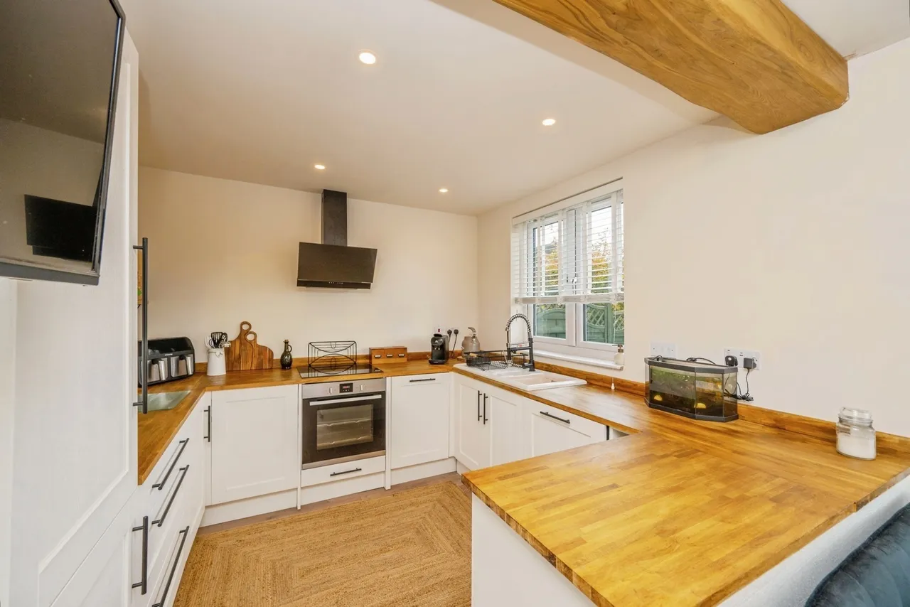 Primley Avenue, Tamworth, B77, photo 17
