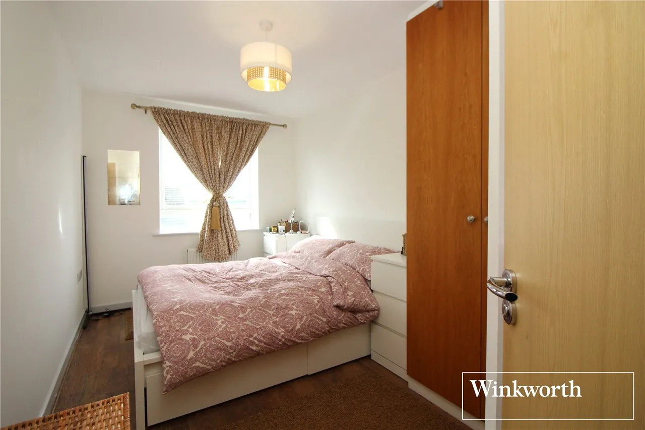 Taylor Court, Todd Close, Borehamwood, Hertfordshire, WD6, photo 4