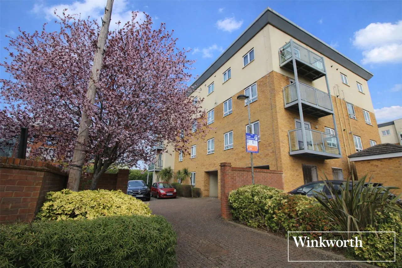 Taylor Court, Todd Close, Borehamwood, Hertfordshire, WD6, photo 8