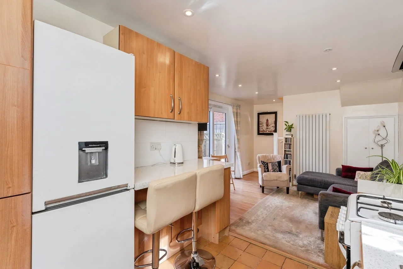 Brunswick Road, Buckley, CH7, photo 3