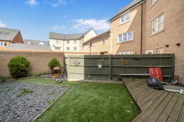 Carrick Street, Aylesbury, HP18, photo 20