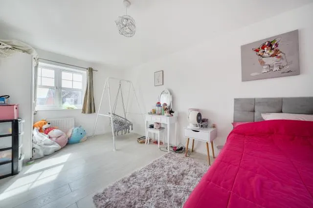 Carrick Street, Aylesbury, HP18, photo 9