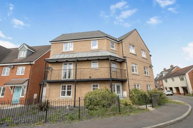 Carrick Street, Aylesbury, HP18, photo 23