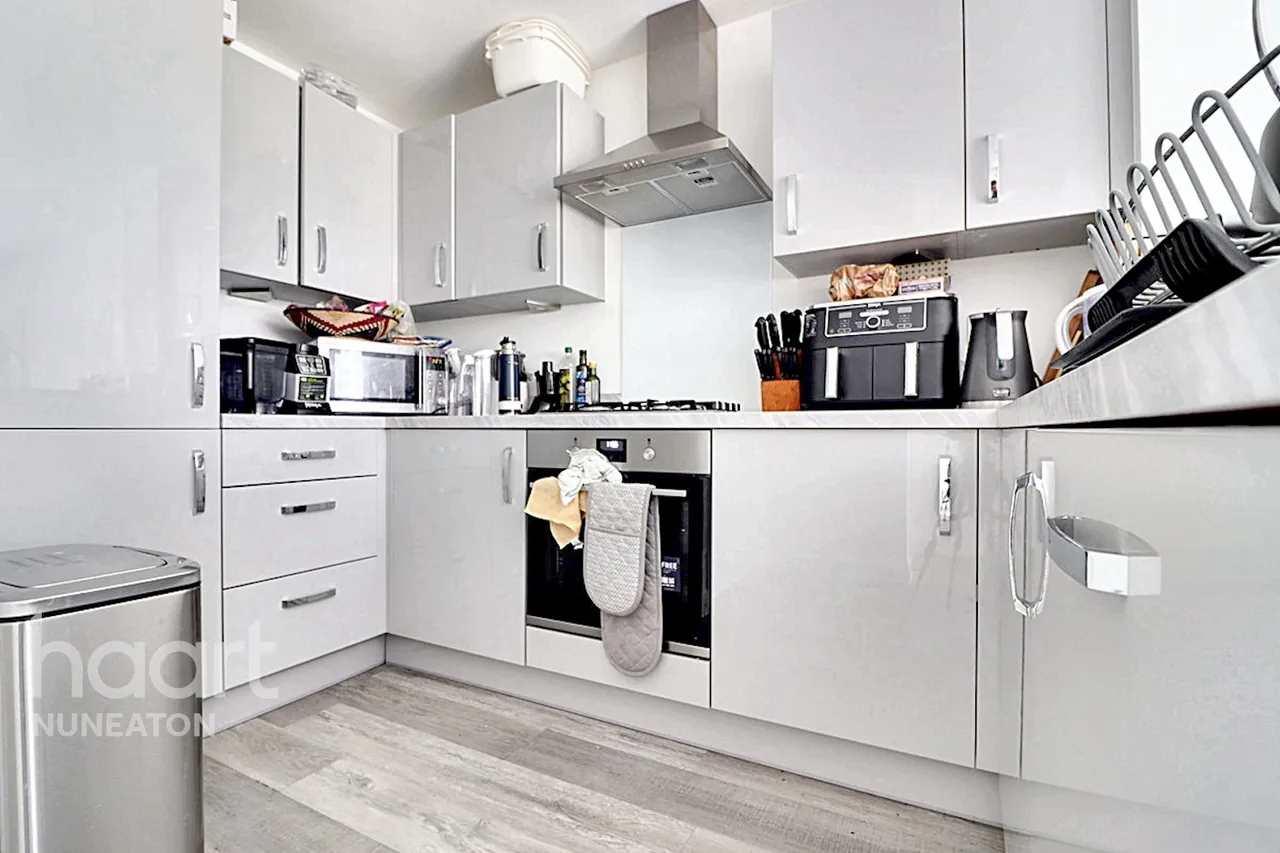 Edinburgh Road, Nuneaton, CV10, photo 4