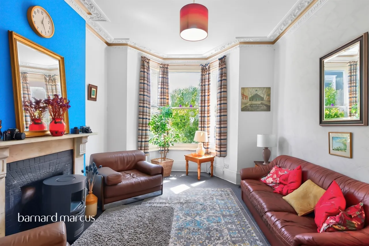 Offley Road, London, photo 3