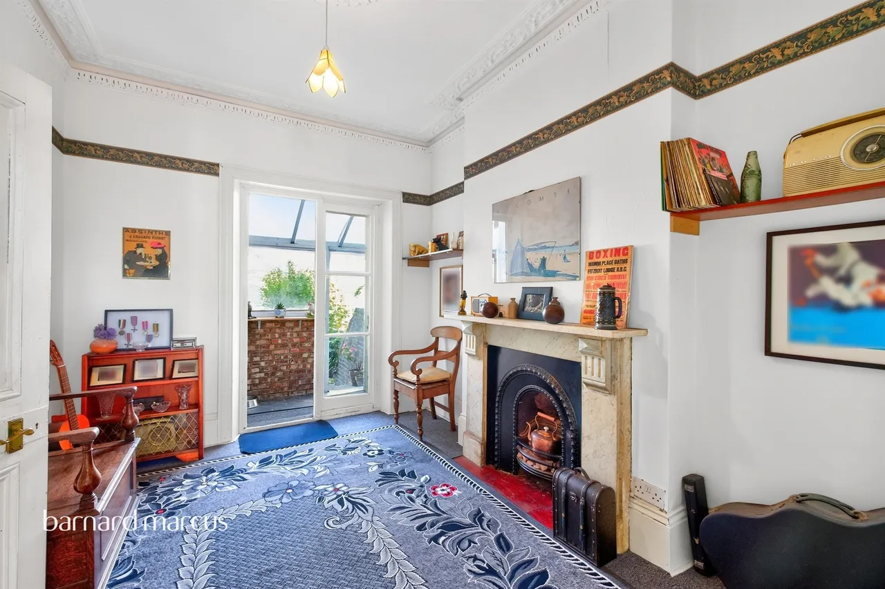Offley Road, London, photo 5