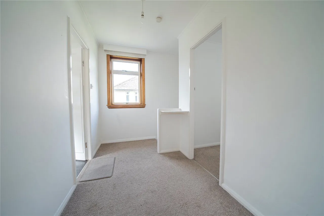 Lingfield Approach, Leeds, LS17, photo 19