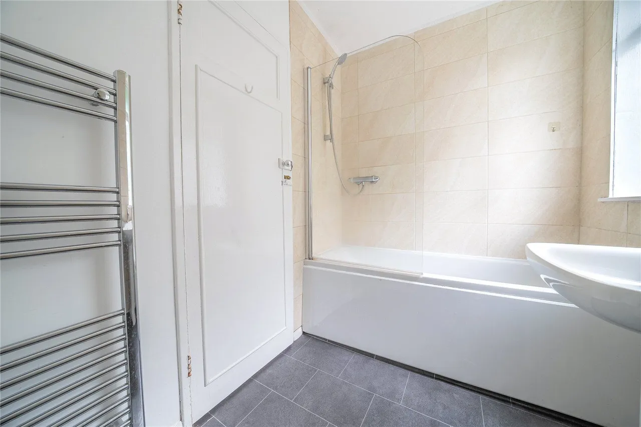 Lingfield Approach, Leeds, LS17, photo 20