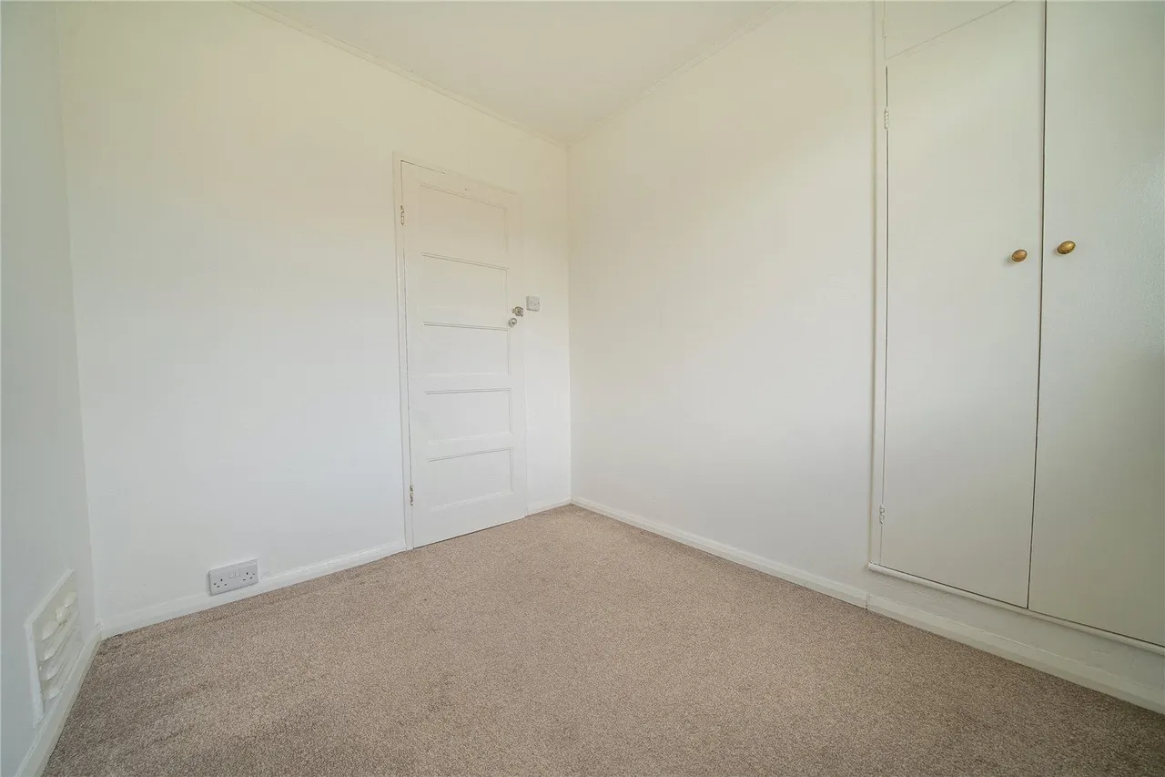 Lingfield Approach, Leeds, LS17, photo 17