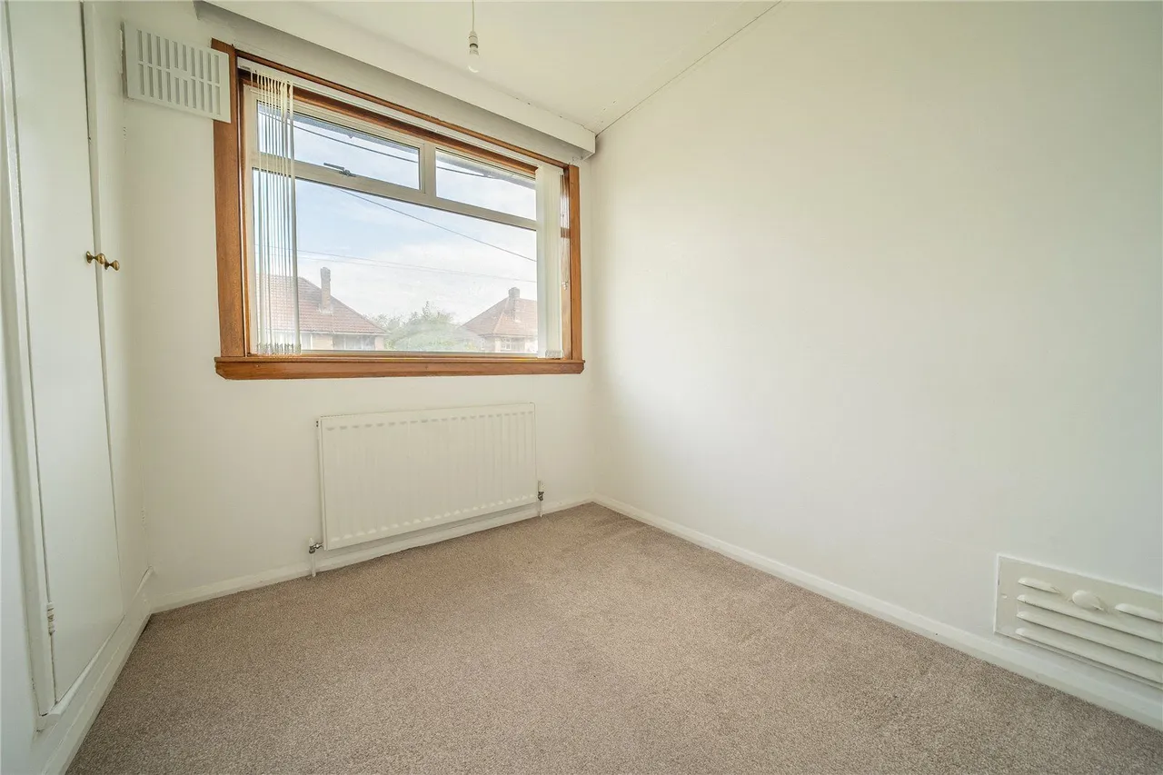 Lingfield Approach, Leeds, LS17, photo 6