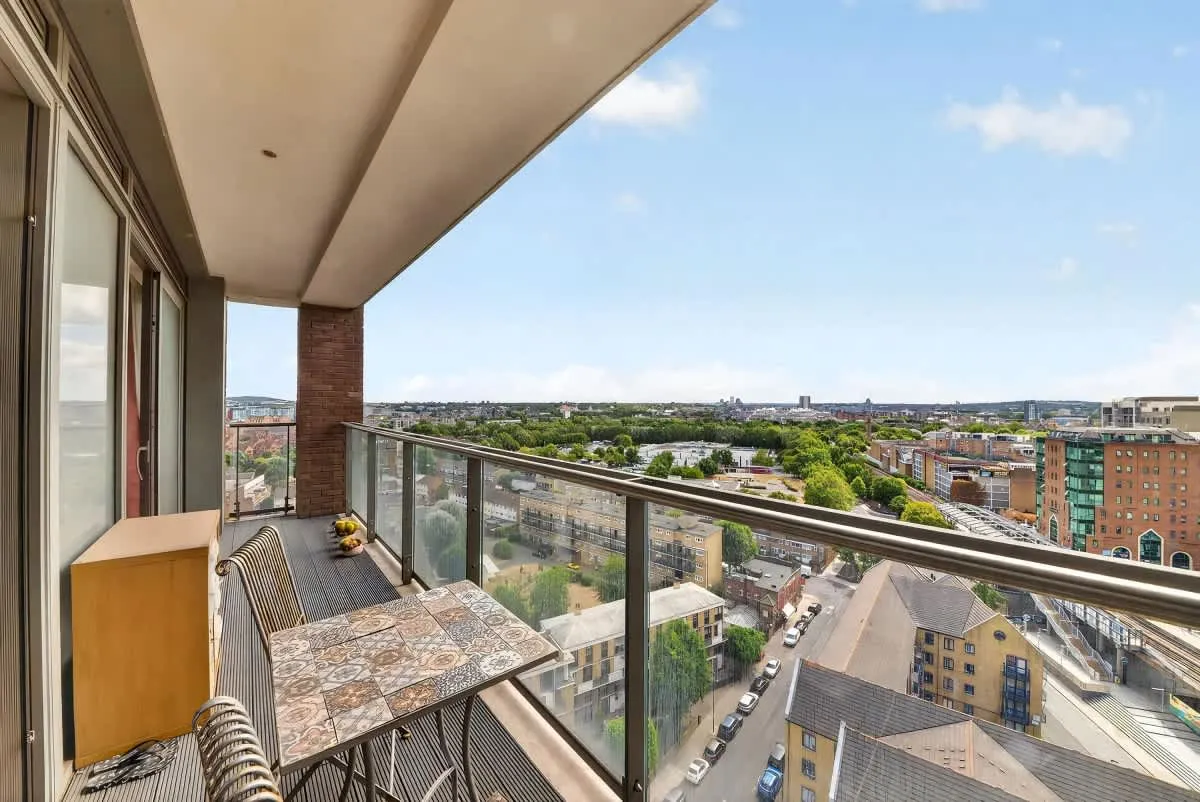 East Ferry Road, London, E14, photo 3