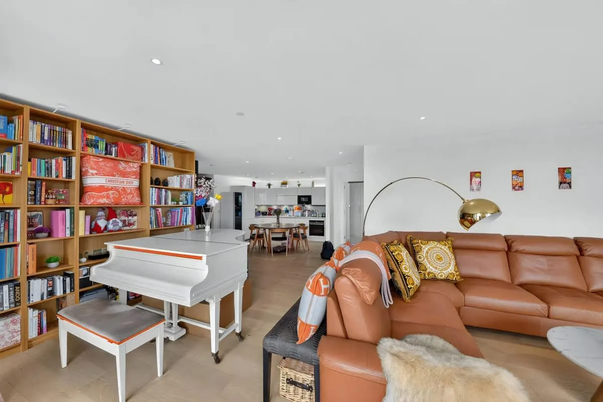 East Ferry Road, London, E14, photo 15